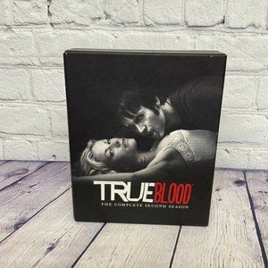 True Blood Season 2 Blu-ray The Complete Second Season 5-Disc Set Discs Like New